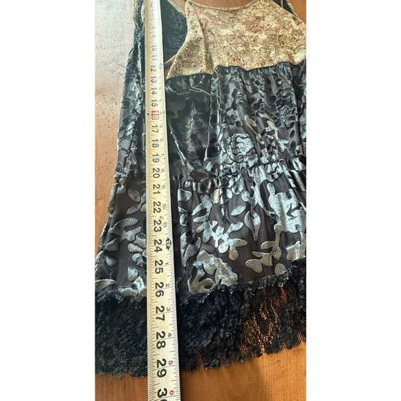 Gimmicks by BKE Floral Burnout Velvet Mini Dress Size XS Lace Tiered Fairy Y2K - Picture 11 of 12